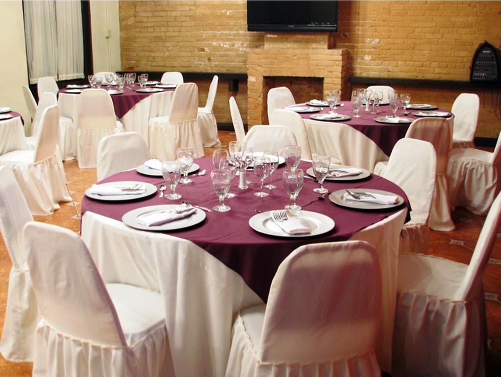 Hotel Alameda Express Matamoros  Bagian luar foto