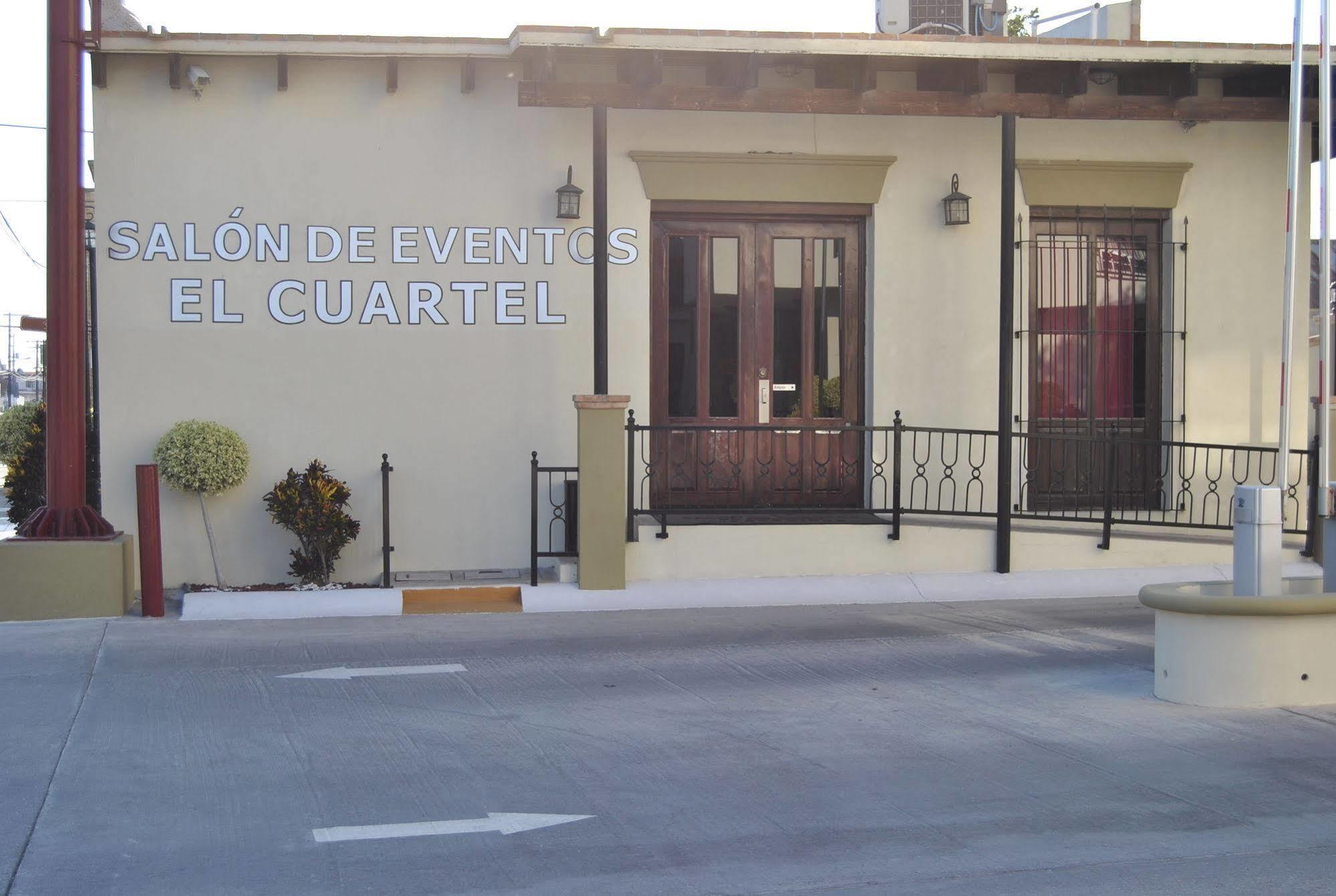 Hotel Alameda Express Matamoros  Bagian luar foto